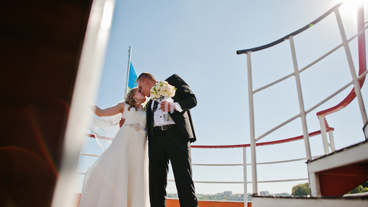 Wedding on a boat nyc - best nyc wedding cruises